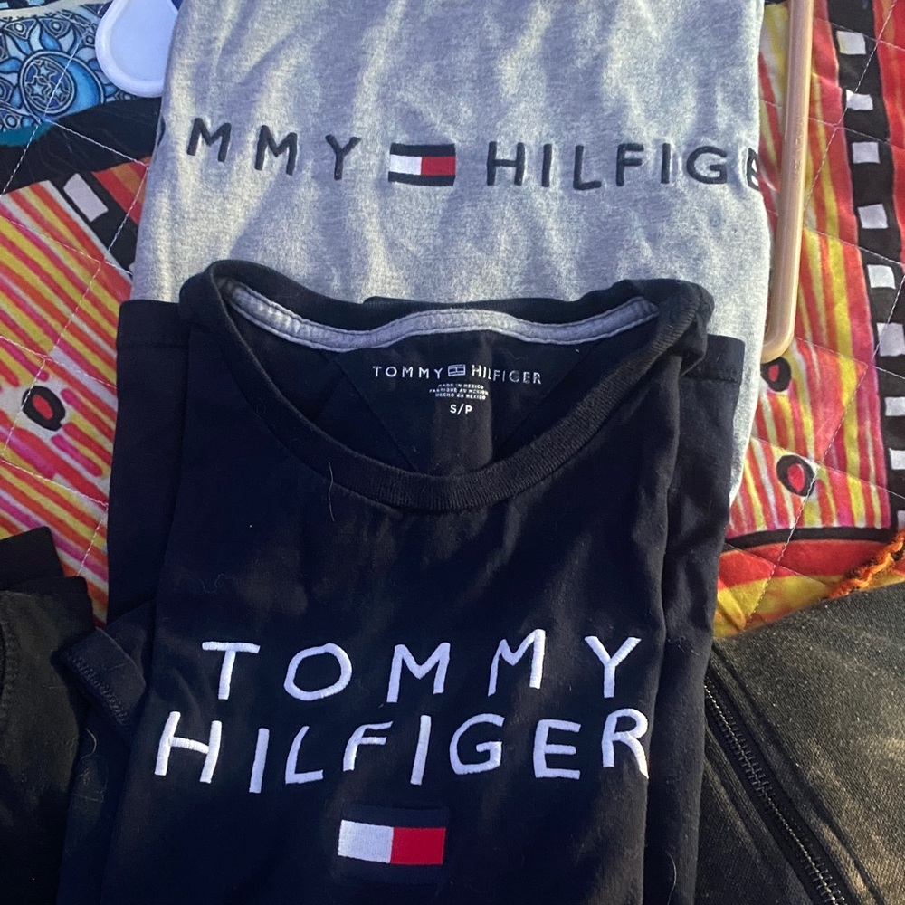 Tommy Hilfiger Kids Short Sleeve Tees - Gray and Black